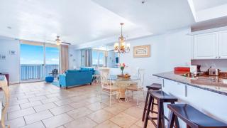 Beachfront Spacious Renovated Condo - Pools, Hot Hub, Spa - Walk to Pier Park in PCB - Panama City Beach - 1