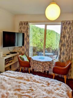 West Hobart self contained 2 bedroom studio walk to town - Hobart - 9
