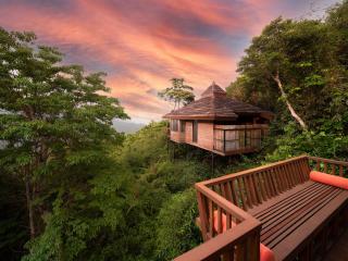 Yalong Bay Earthly Paradise Birds Nest Resort （Mountain Villas) - 1