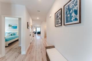 2 Resort style Pools ! Walk2Beach ! 4 Bedrooms ! Board Walk ! Grill ! - Saint Joe Beach - 1