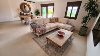 Villa close to the beach. - 6