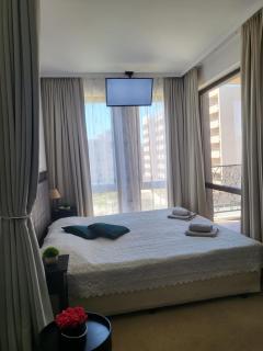 Royal Beach Private Apartments - Sunny Beach - 8