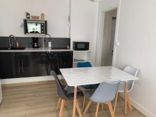 Charmant logement à 2 pas de la plage - 8
