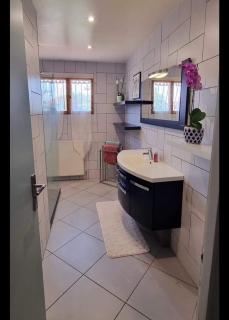Maison 180 m2 avec Piscine et terrain de pétanque - 1