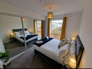 Modern apartment, sleeps 6, Belfast city centre - Belfast - 4