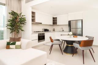 Prime Retreats @ Downtown Views by Emaar - Dubai - 4