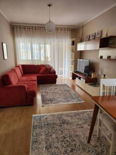 Cosy, centrally-located flat - Tirana - 0
