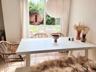 Scandinavian Wellness met hottub & sauna - Ewijk - 7
