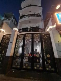 Two bedrooms appartment in District 1 - Ho Chi Minh - 2