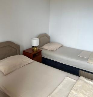 Gjoni Guest House - 7
