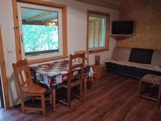 Agroturystyka u Wioli i Irka, domek u Elki , spływy kajakowe - Karsin - 8