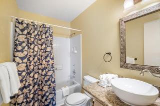 Coral Breeze by ALBVR - Pet Friendly 3BR, 2BA Beach House - Just Steps to the Beach - 2