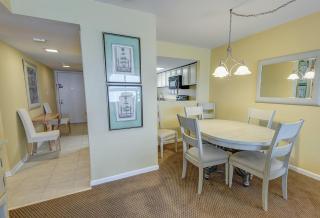 Edgewater West 53 by ALBVR - This Beachfront Condo is Perfect for your next Family Getaway - Gulf Shores - 5