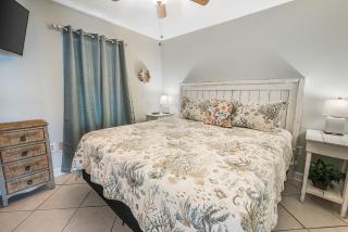 Island Winds West 875 by ALBVR - Upgraded Beachfront Condo - Fantastic Location - Gulf Shores - 3