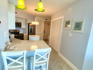 Summer House 401A by ALBVR - Corner Beachfront Beauty - Beachfront Balcony Accessible from all Rooms - Orange Beach - 6