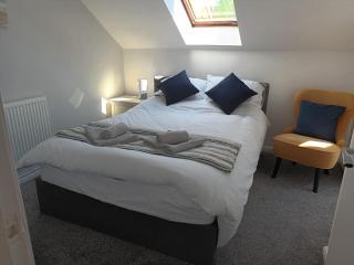 First Floor One bedroom Apartment Quiet Location in Stafford - Stafford - 0