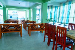 Hotel Pokhara Suites - Pokhara - 1