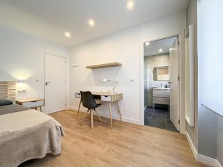 625A 5 dormitorios con baño - Oviedo - 8