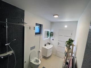 Golden residence with heated pool - Vinišće - 8