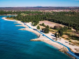 Prostran apartman Niko - idealan za veliku obitelj - Pula - 5