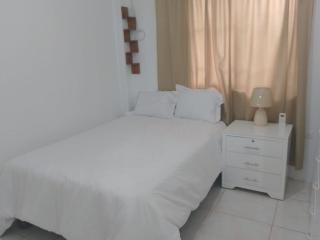 Comfortable 3-Bedroom Apartment, close to the American Consulate - 3