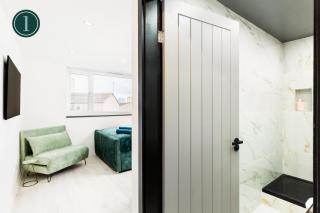 Birmingham Central Deluxe Inn - 5