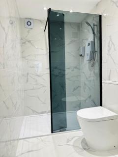 Marbel Aldgate - London - 8