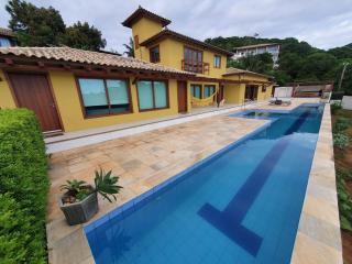 Casa em Búzios de Família com Piscina Semi-Olímpica, Funcionária Inclusa e Campo de Futebol - 8
