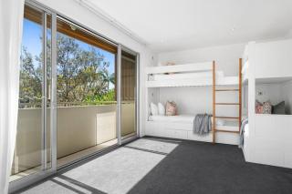 Witta Circle - Walk to Hastings St & Noosa Beach - 4