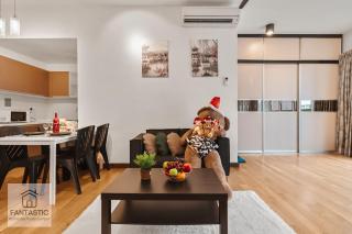 Regalia Residence by FANTASTIC - 9