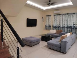 Cozzy26 Homestay - Bintulu - 0