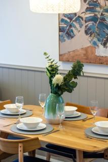 The Majestic retreat 2 bed 2 bath CBD - 3