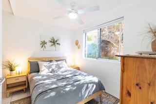 Fingal Bay Coastal Retreat 1 12 Marine Dr fantastic ground floor duplex - 1