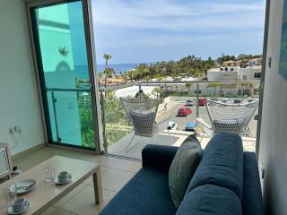 MagesticView seafront apartment - 5