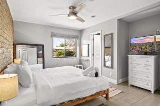 Central S Scottsdale neighborhood within mins from Attractions - 8