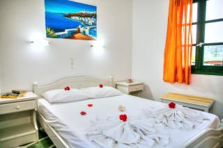 Eleni Rooms - Parikia - 8