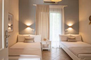 Elena luxury living - Paralia Skotinas - 4