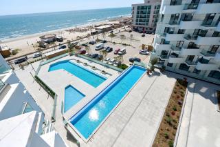 Ciu & Biu - Infinity Pool & Spa Resort - Mamaia - 9