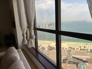 Gorgeous 4Bed Sea View at JBR Dubai - Dubai - 7