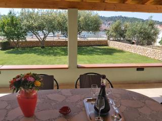House Petar by sea - Trogir - 8