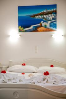 Eleni Rooms - Parikia - 7