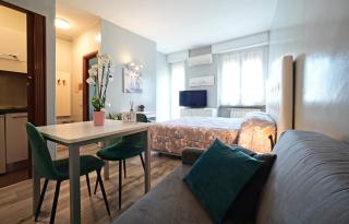 Holiday Homes Aparthotel Milano - Milano - 0