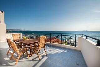 Alkioni Suites , beachfront, with sea view - Kokkinos Pirgos - 9