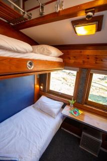 The Red Caboose Train Carriage - 7