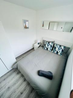 BEA Allenby Walk - Manchester - 0