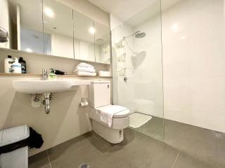 Readyset Apartment at Charman - 7