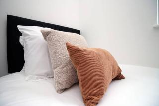 Cohost Partners | Smart TV | 5 Min City | Parking - Cardiff - 2