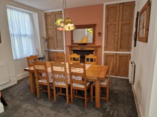 Looe Spacious 4 Double bedroom House Sleeps 9 Harbour River Views - 8