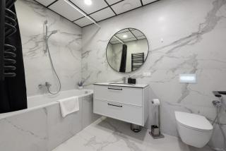 cohost I Premium Residences I on the Historic Pilies Street I Self Check-in - Vilnius - 1