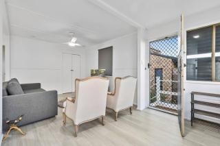 Moreton Views! - Beachmere - 4